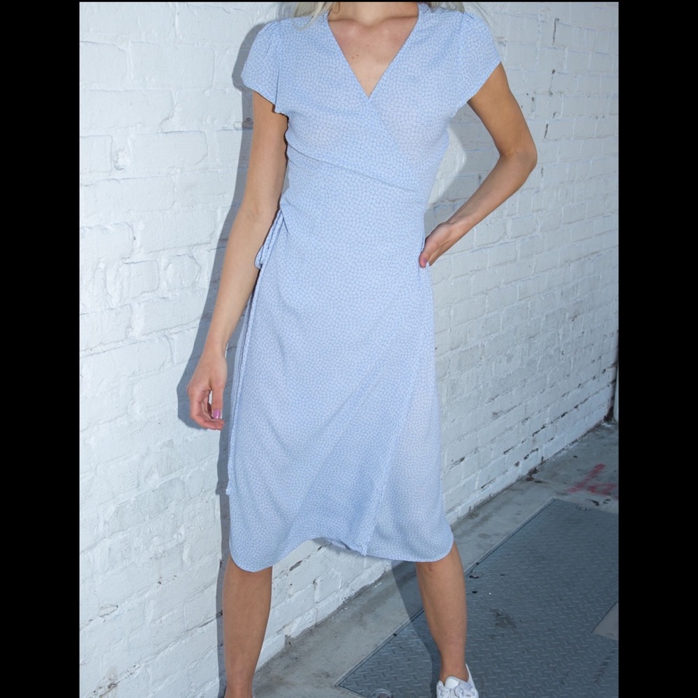 Brandy Melville Robbie Midi Dress
